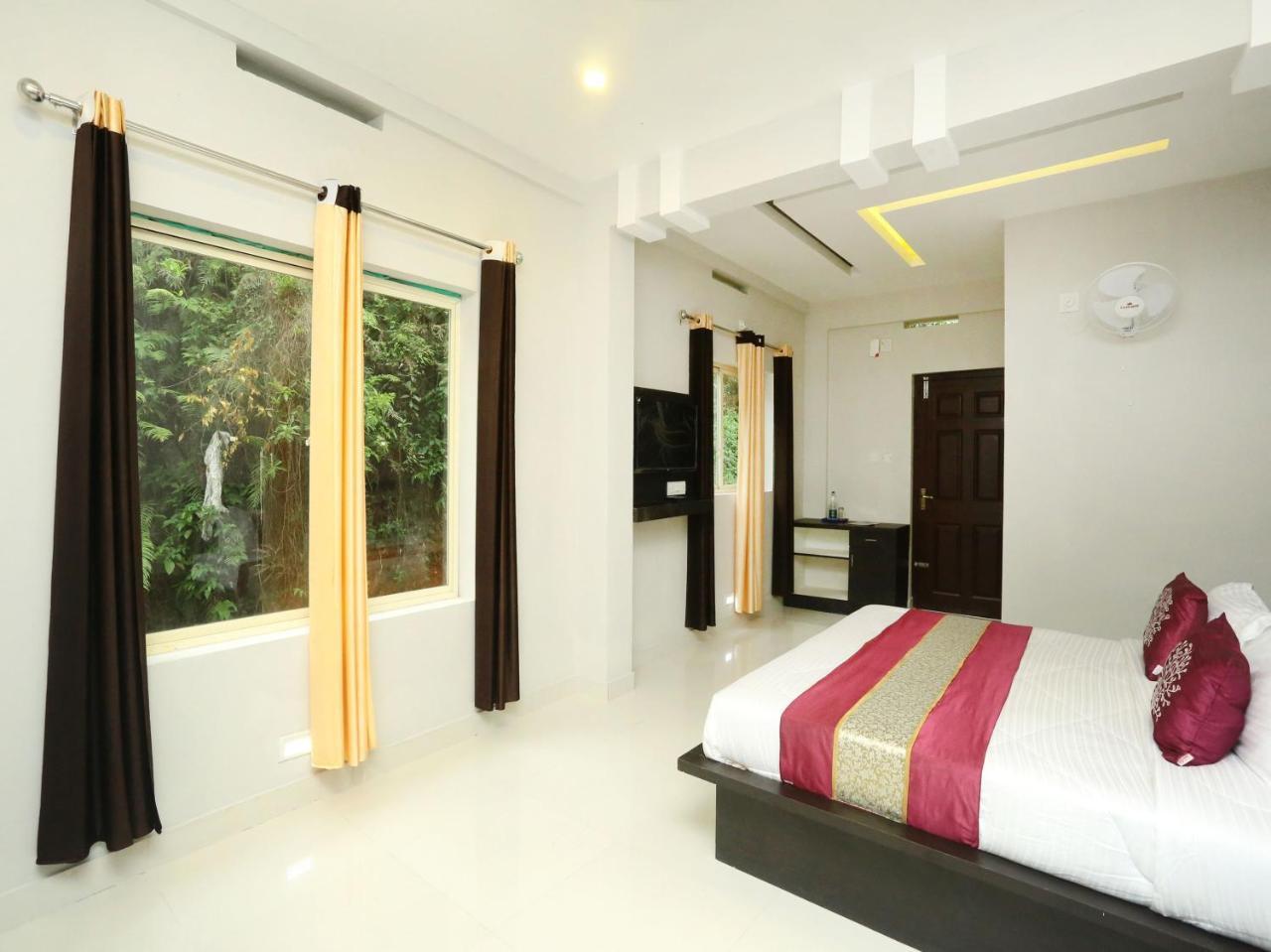 Oyo 12978 Igloo Residency Hotel Vythiri Ngoại thất bức ảnh
