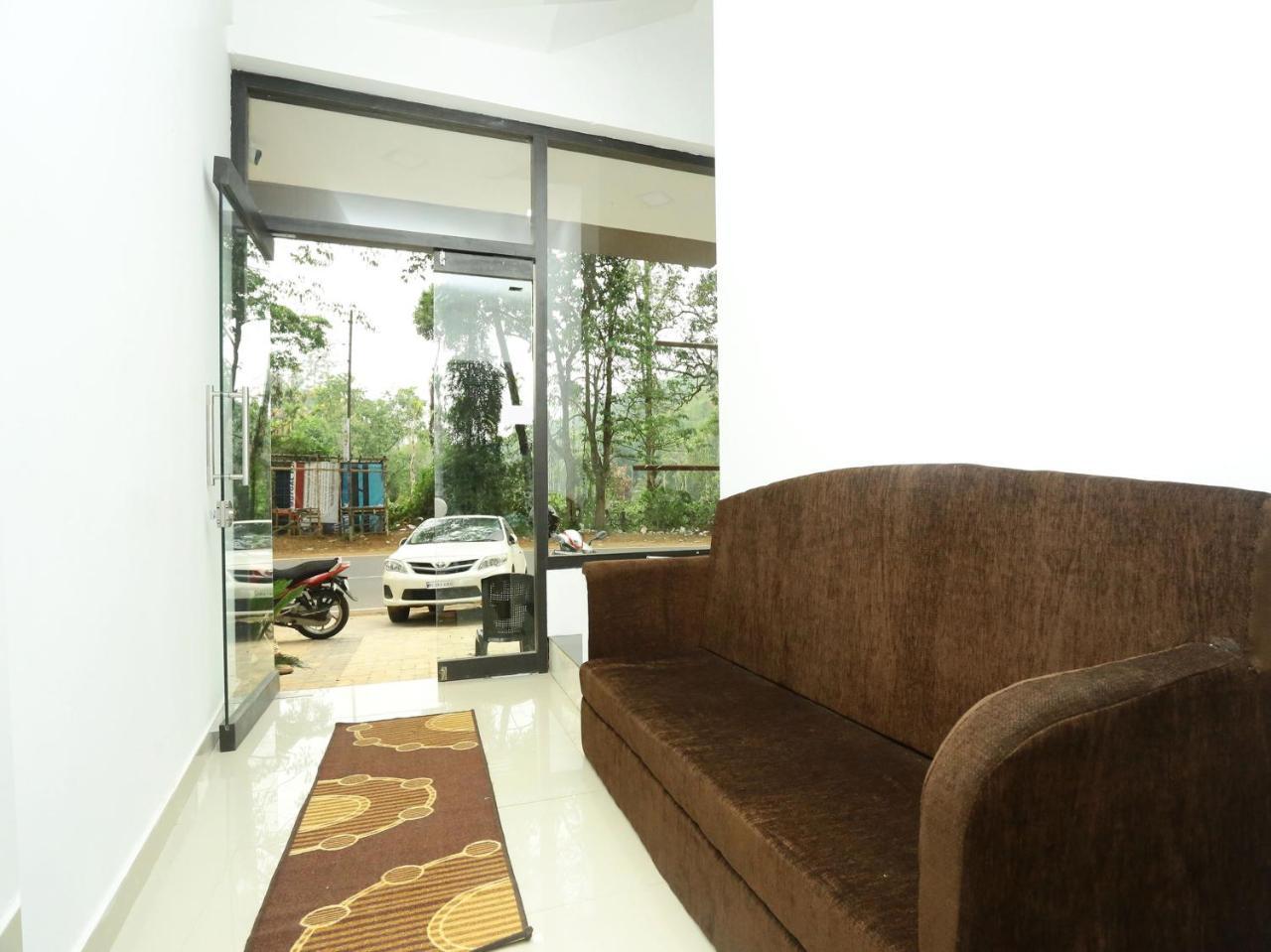 Oyo 12978 Igloo Residency Hotel Vythiri Ngoại thất bức ảnh